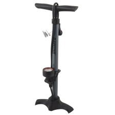 Bicycle pump with manometer