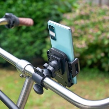 Mobile phone holder for bicycle handlebar in Ned